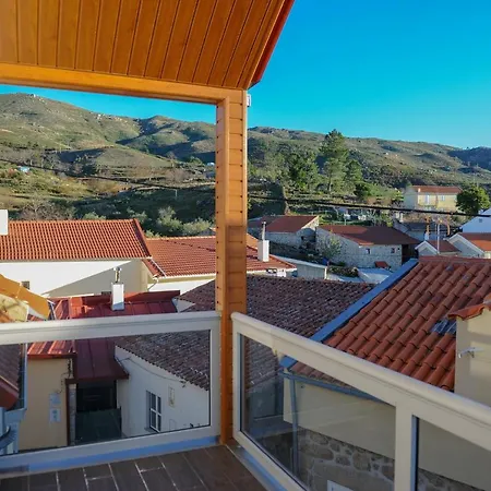 Casa Centenaria Povoa Nova *